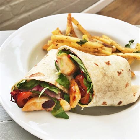 Youre Just Going To Love These Delicious Sweet Chilli Chicken Wraps