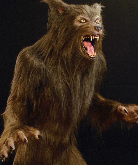 Life Sized Werewolf Statue Aka New Moon Tom Spina Designs Tom Spina
