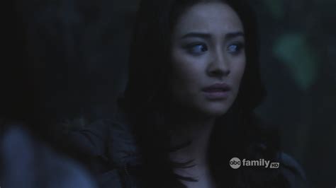 Pll 2 02 The Goodbye Look Shay Mitchell Image 23243843 Fanpop