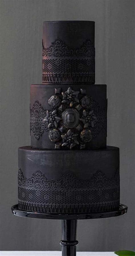 The Prettiest And Unique Wedding Cakes Weve Ever Seen Unique Wedding Cakes Gothic Wedding Cake
