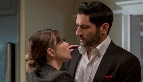 Tom Ellis Reacts To That Deckerstar Moment In ‘lucifer