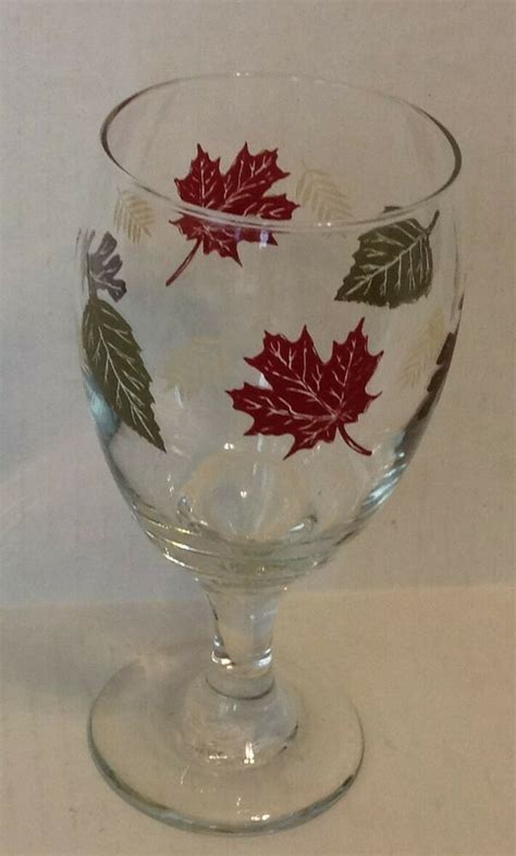 Maple Leaf Autumn Wine Glass 14oz Stemware Cc04 Unbranded Autumn