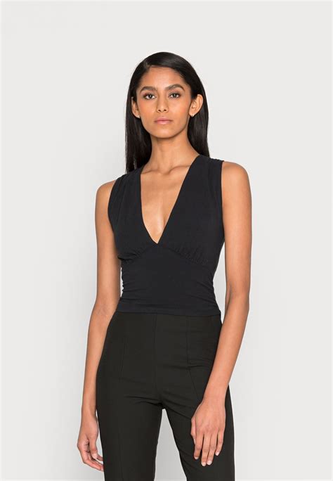 Abercrombie And Fitch Seamless Ruched Halter Top Black Zalandode