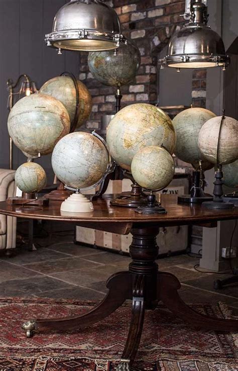 8 Cool Ways To Decorate With Vintage Maps And Globes Vintage Globe