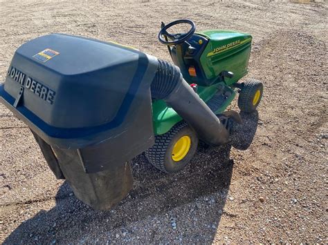 John Deere Lx255 Lawn Tractor Bigiron Auctions