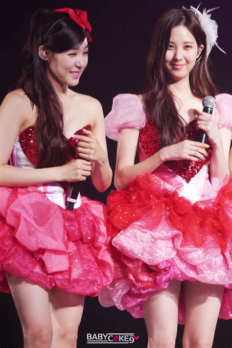 Tiffany And Seohyun Concert 130914 Girls Generation Snsd Photo 35554994 Fanpop