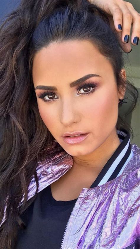 Described by lovato herself as the reverse of give your heart a break, this song thoroughly and accurately details the emotions one experiences as one free falls into love. Pin by Natalie2plus3 | Two+Three DESI on Medium Hairstyle ...