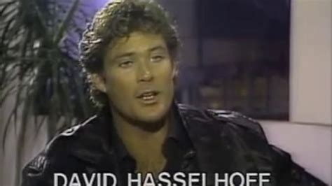 El coche (españa) el auto fantástico (hispanoamérica) el auto increíble (méxico y otros países) creado por: David Hasselhoff, "Knight Rider", Michael Knight with ...