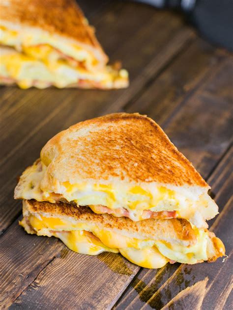 Breakfast Grilled Cheese Sandwich Dad With A Pan