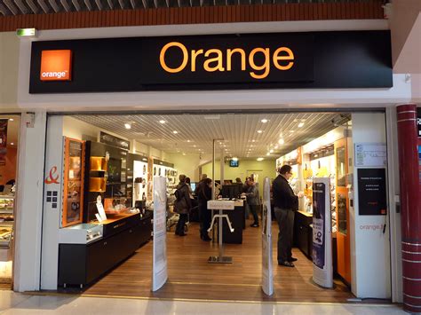 Orange Aménagement Des Agences Orange Et France Telecom Emilie Cazin Design Studio Agence