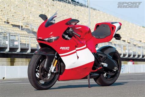 The 10 Best Italian Motorcycles Of All Time Ducati Desmosedici Rr