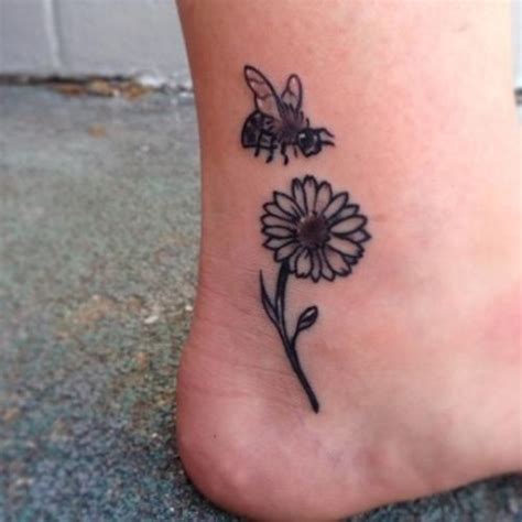 daisy flower tattoos small daisy tattoo daisy tattoo designs