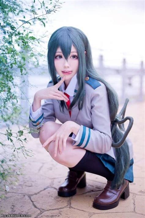 May 21, 2020 · related: Best Tsuyu Asui cosplay from My Hero Academia (11 pics ...