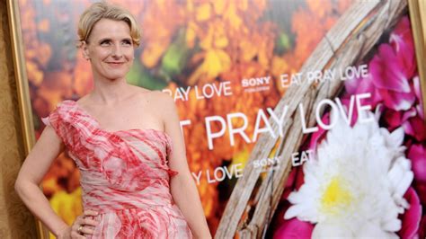 Eat Pray Love Author Elizabeth Gilbert Announces Lesbian Relationship