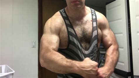 Delusional Natty Muscle Pump Flexing Youtube