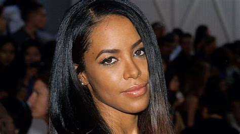Aaliyah Reportedly Drugged And Did Not Want To Board Before Fatal Plane Crash Mirror Online