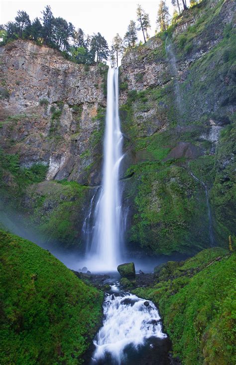 Multnomah Falls Oregon United States World Waterfall Database