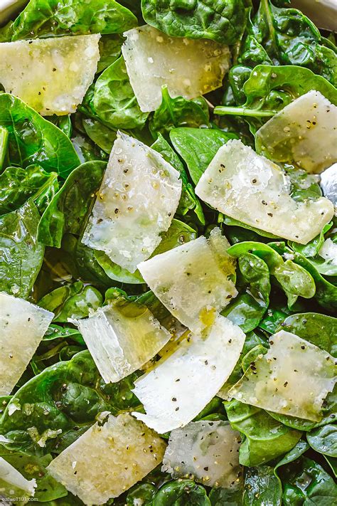 Simple Spinach Salad Recipe Best Spinach Salad Recipe — Eatwell101
