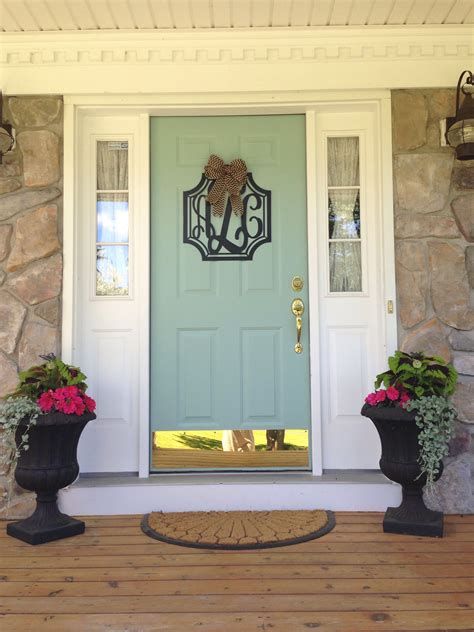 Step By Step Guide To Painting Your Front Door