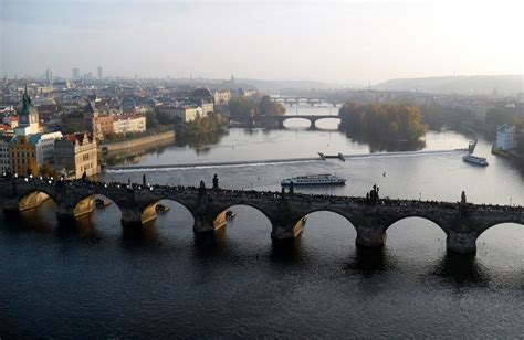 1870 nazývaný karlův, byl založen r. Fotogalerie: Karlův most