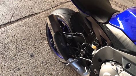 Now i see there is an akrapovic power commander map on dynojets web, and wondering if anyone with the same setup are using that map ? Yamaha R1 2015 Akrapovic slip on exhaust sound test - YouTube