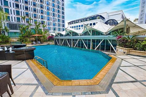 Peninsula Excelsior Singapore A Wyndham Hotel Pool Pictures And Reviews