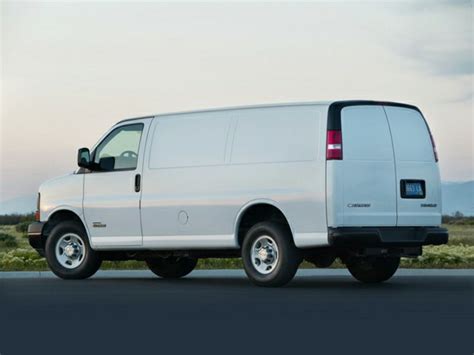 2007 Chevrolet Express 2500 Reviews Specs And Prices