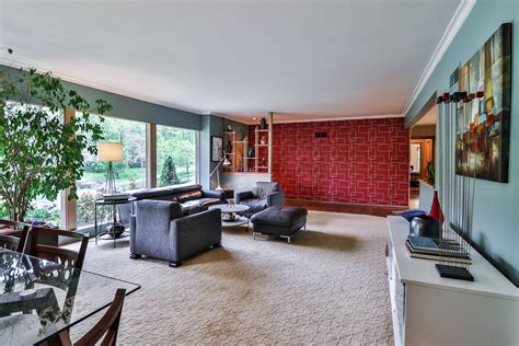 Bright And Spacious Mid Century Ladue Ranch For Sale St Louis Style