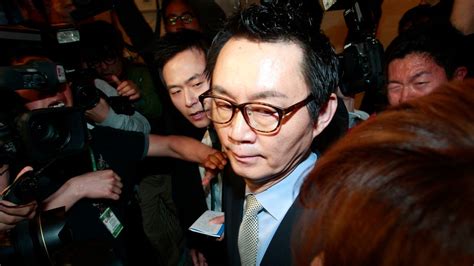 Dismissed South Korean Presidential Spokesman Denies Sexual Abuse