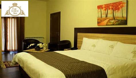 1 Night Stay For Two In A Premium Room With Breakfast Makhsoom