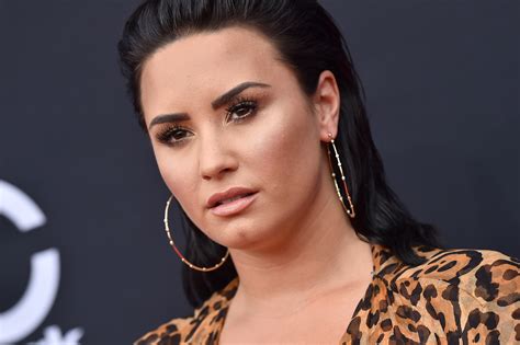 Demi Lovato's Family Releases Statement After Reported Drug Overdose - HelloGiggles