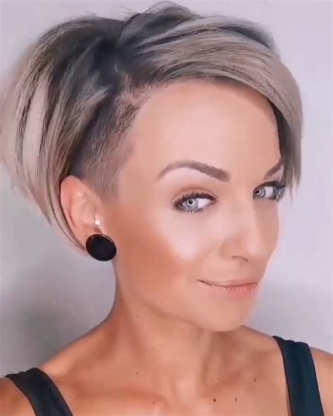 Kratkovlaskycz On Instagram “awesome Juliaeberl And Her Classic Amazing Pixie Bob With