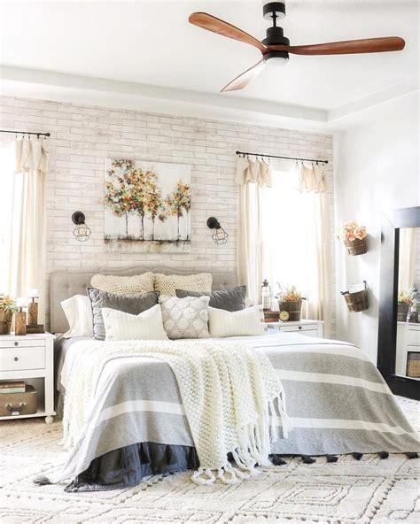 Faux Brick Wallpaper White Wood Wallpaper Bed And Breakfast French