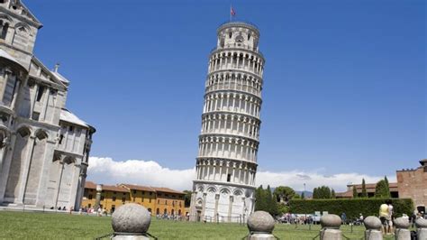 ¿por Qué Está Inclinada La Famosa Torre De Pisa