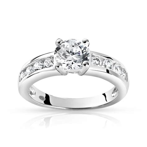 Bague poinconnée, garantie sans nickel. Bague argent 925 zirconia - Femme - Bague | MATY
