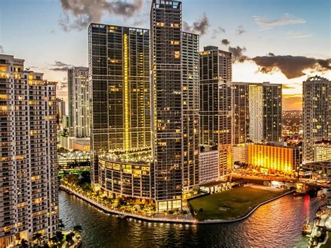 Downtown Miami Mit Sehenswürdigkeiten Shopping Und Auch Hotels
