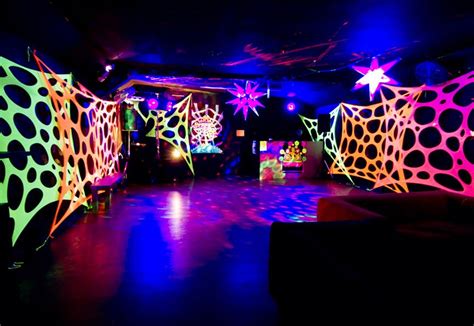 Blacklight party supplies is a new company created for supplying the best in popular and affordable uv reactive and. Black light items #coolglow #partysupplies | Blacklight ...