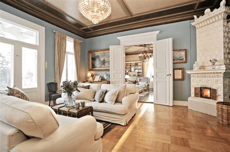 14 Elegant And Timeless Traditional Living Rooms