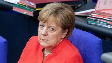 Haushaltsdebatte Des Bundestags Hier Wird Mit Angela Merkels