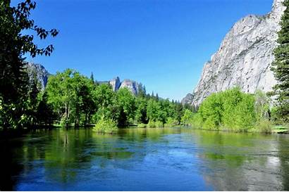 Majestic Scenes Yosemite Contains Slide Traveler Guide