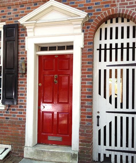 12 Of The Best Paint Colors To Go With Red Brick 2022