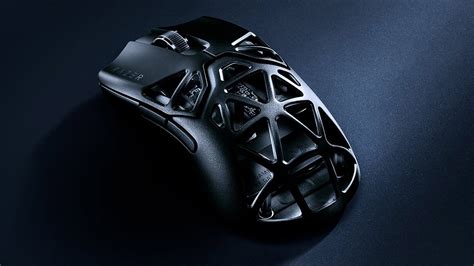 Razers Ultralight Viper Mouse Costs 280 Speed Holes Included Pcworld