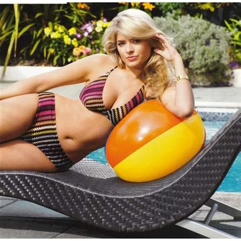Holly Willoughby Bikinis Swimwear Exercise Ball Gorgeous Fashion Bathing Suits Ejercicio