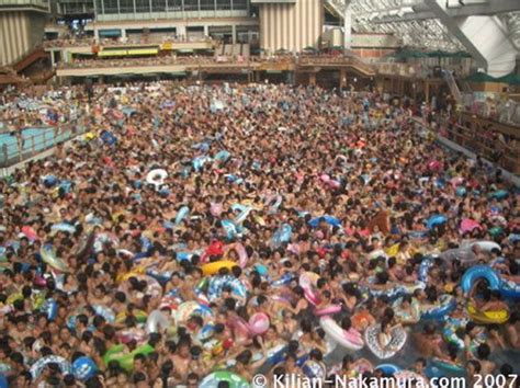 Crowded Pool In Japan Wave Pool Pool Water Features
