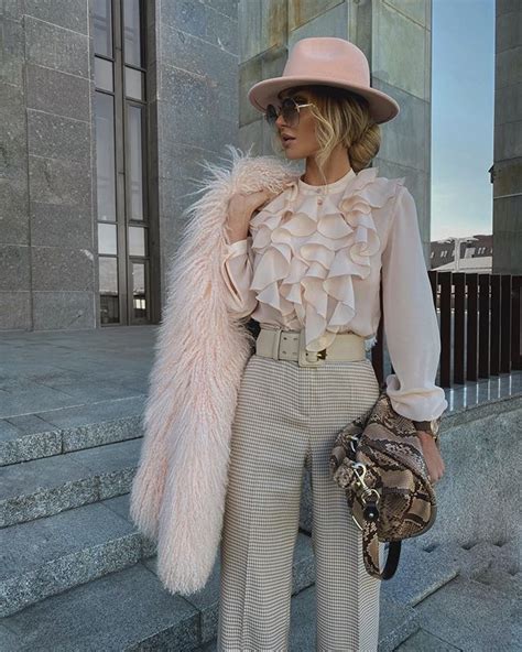 Виктория Victoria Fox0001 • Instagram Photos And Videos In 2020 Fashion Classy Outfits