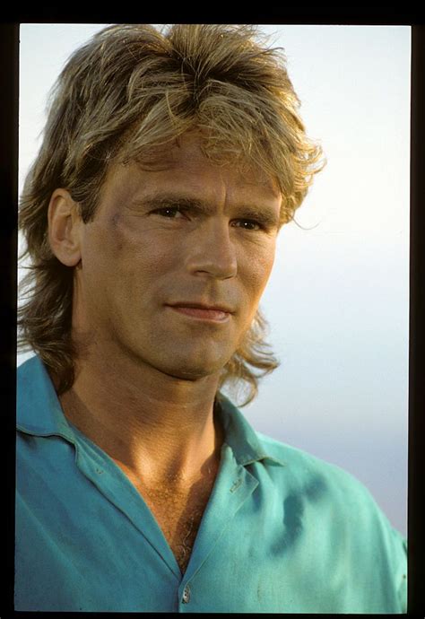 Macgyver Cease Fire Airdate October 9 1989 Photo By Abc Photo