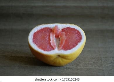 Vagina Clitoris Labia Symbol Grapefruit Looks库存照片 Shutterstock
