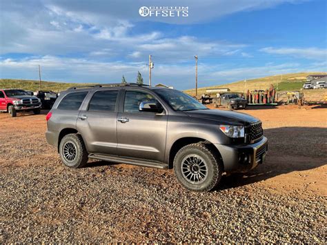 2017 Toyota Sequoia Wheel Offset Slightly Aggressive Stock 1758253