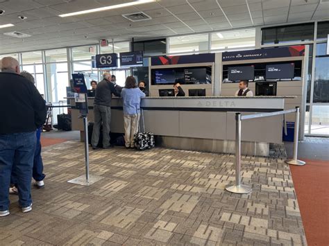Review Delta Sky Club Minneapolis Msp Terminal 1 Concourse G Skymiles