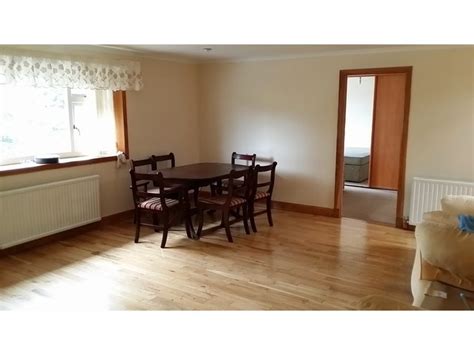 One bedroom flat by stirling castle is located in stirling, 24 mi from glengoyne distillery and less than 0.6 mi from stirling castle, in an area where hiking can be enjoyed. 4 Bedroom Flat Let in Stirling, FK7